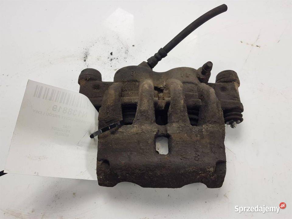 ZACISK HAMULCOWY PRZÓD LEWY BOXER osobowe