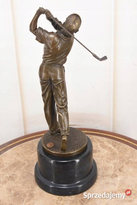 Golfista Uderzający Piłeczkę Golf Figura z Brązu Kraków
