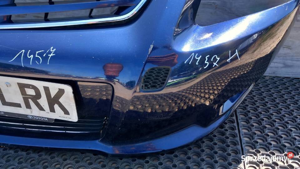 TOYOTA AVENSIS T27 ZDERZAK PRZÓD 8S6 HALOGEN wielkopolskie Zbierkowo