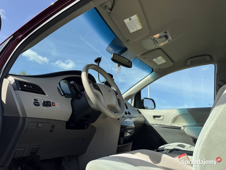 Okazja Toyota Sienna Gaz Hak 8 Osobowa 3500 3