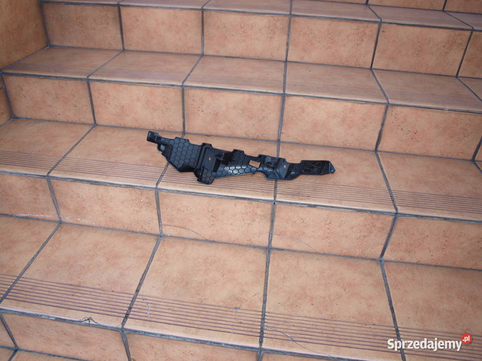 NIO EL7 ślizg listwa mocowanie lampy lewy przód osobowe Kalisz