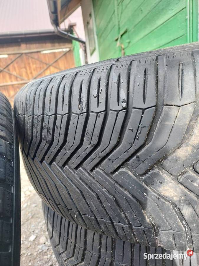 Opony wielosezonowe Skopanie