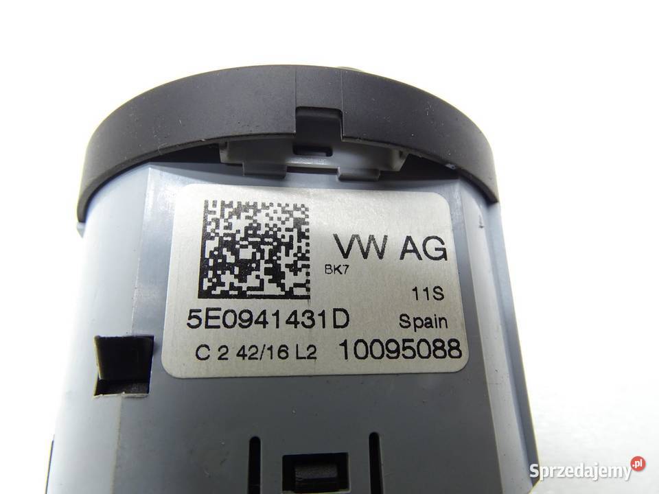 PRZEŁĄCZNIK WŁĄCZNIK ŚWIATEŁ 5E0941431D SKODA osobowe Części samochodowe małopolskie