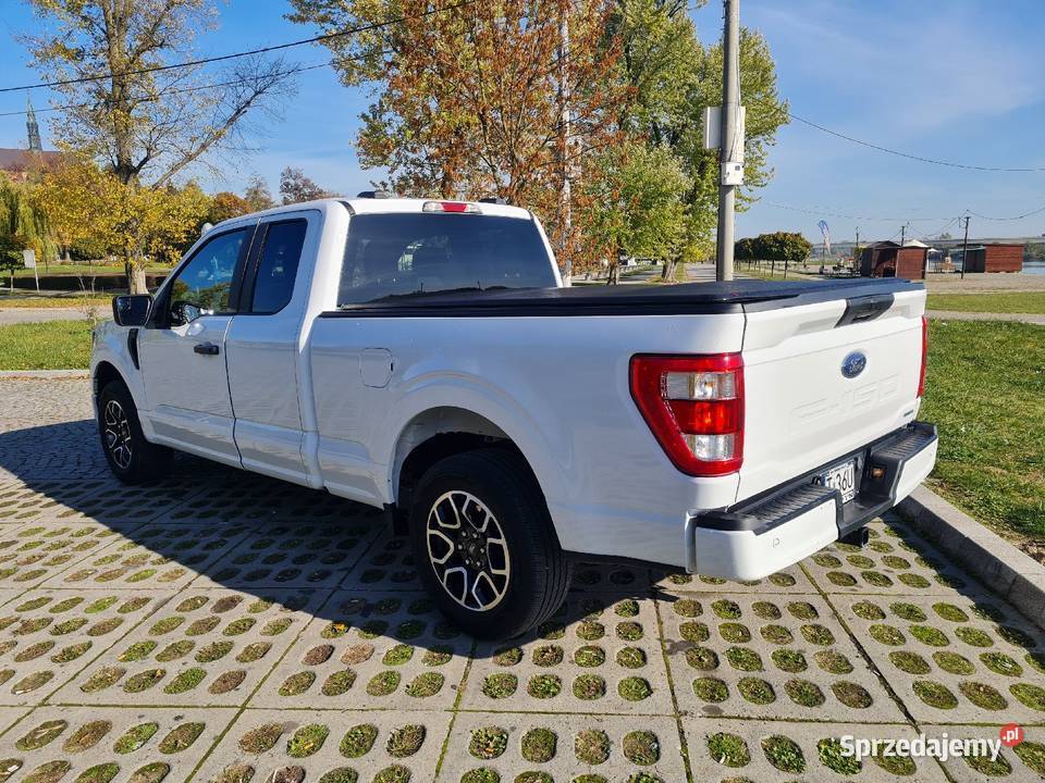 Ford F150 27L 325 5560 przebiegu Stan idealny wielofunkcyjna kierownica Lenarczyce