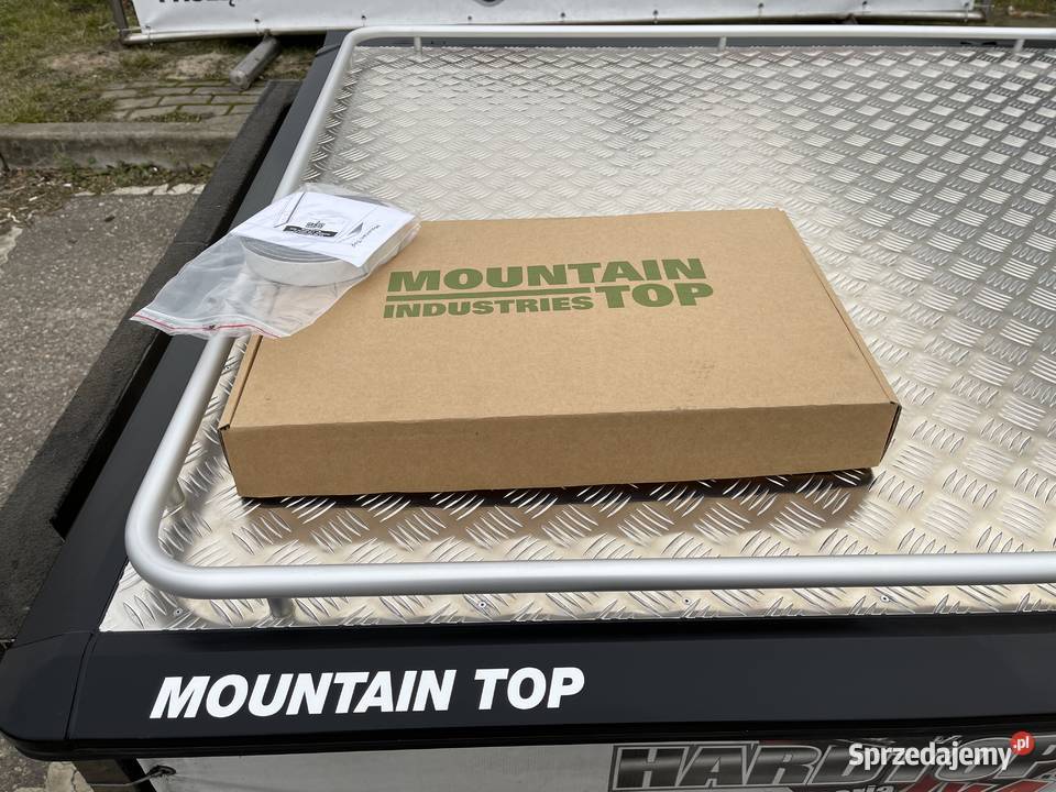 Zabudowa Pokrywa MountainTop Nissan Navara D40 części blacharskie Pasłęk