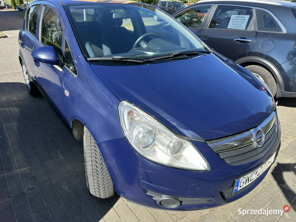 Opel Corsa 5 drzwi opłaty na klimatyzacja mrozi nieuszkodzony Wejherowo sprzedam