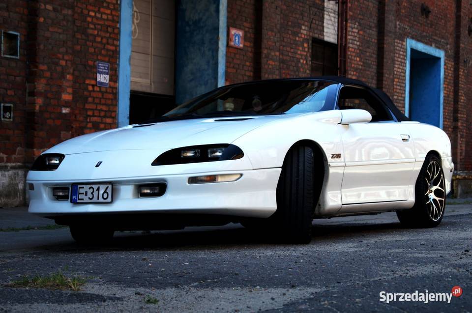 Chevrolet Camaro Z28 Convertible 1997 V8 57 LT1 Rok produkcji 1997 Łęczyca