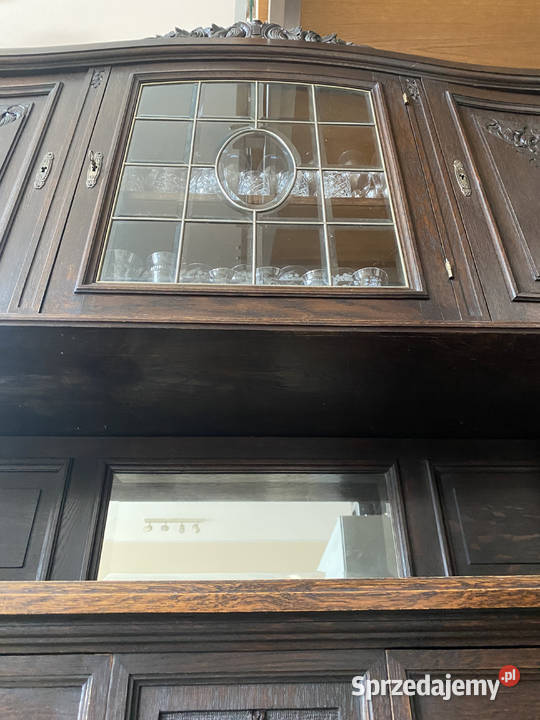 Cudowny kredens antyczny Wrocław