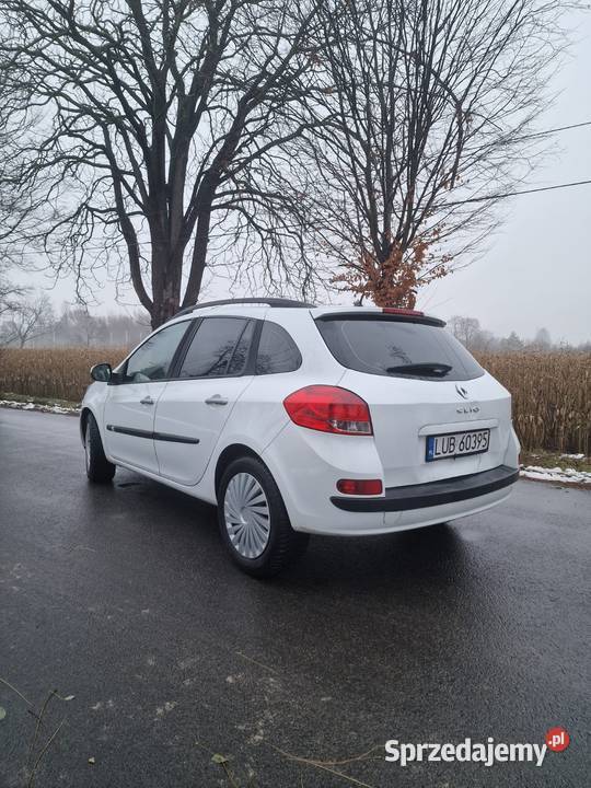 Renalut Clio III Kombi 15 dCti 2010 kombi grand 4/5 Ostrowiec Świętokrzyski