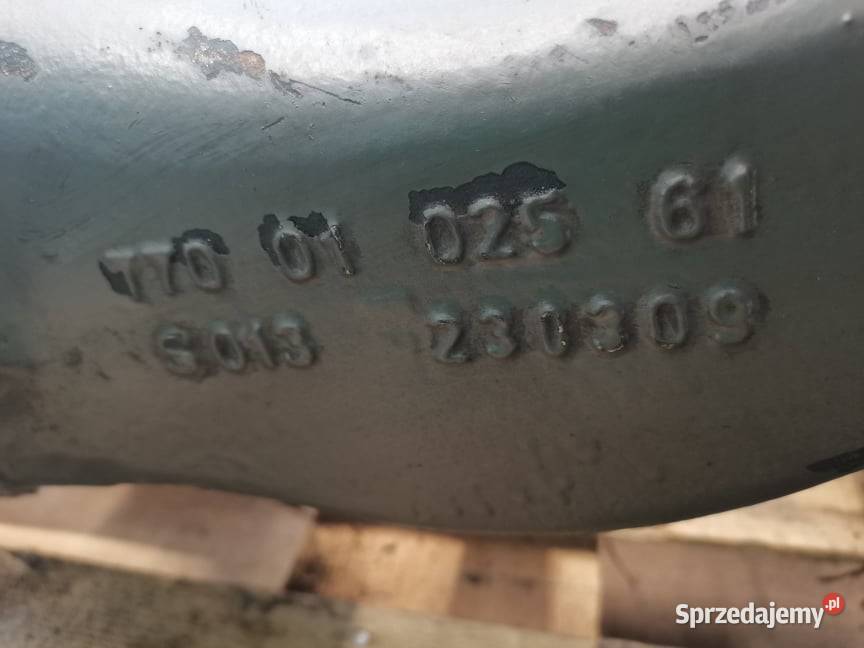 Wahacz osi napędowej Massey Ferguson 8670 Dana Pozostałe Wilkowo