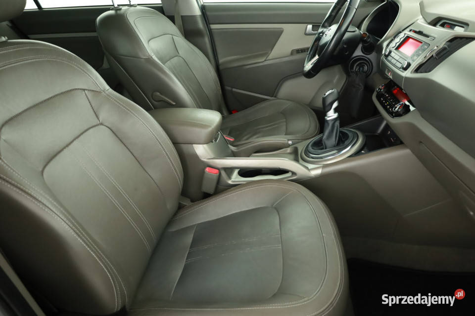 Kia Sportage 17 CRDi szary Piaseczno