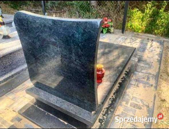 GRANITOWY NAGROBEK