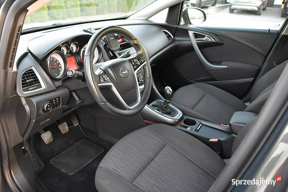 Opel Astra 14T 120 Alu Klima Gwarancja J ABS Nowe Kucice