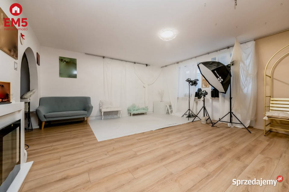 Dom wolnostojący 3856 metrów Choroszcz Rok budowy 2001