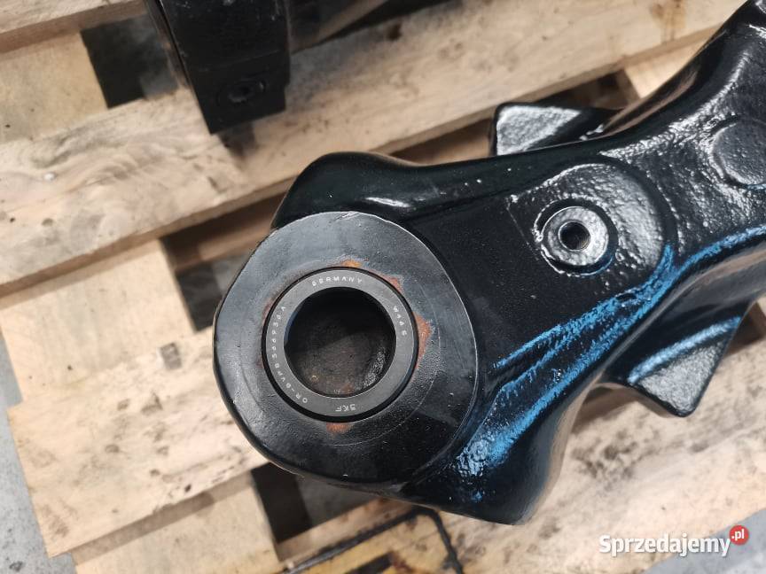 Manitou MLT 634 2010r Pochwa mostu lewa Wilkowo