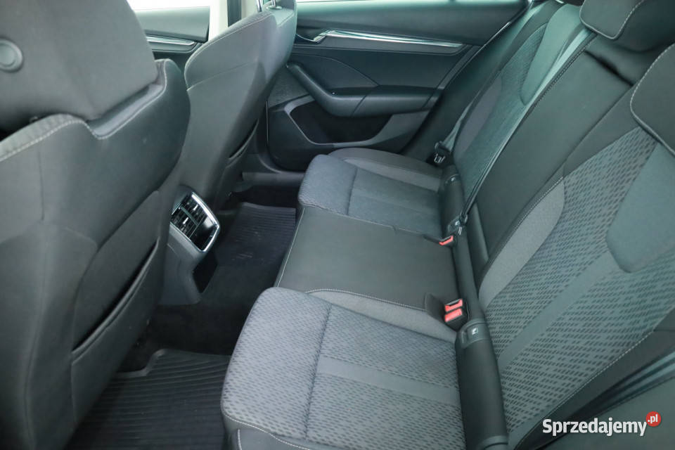 Skoda Octavia 20 TDI światła LED Piaseczno