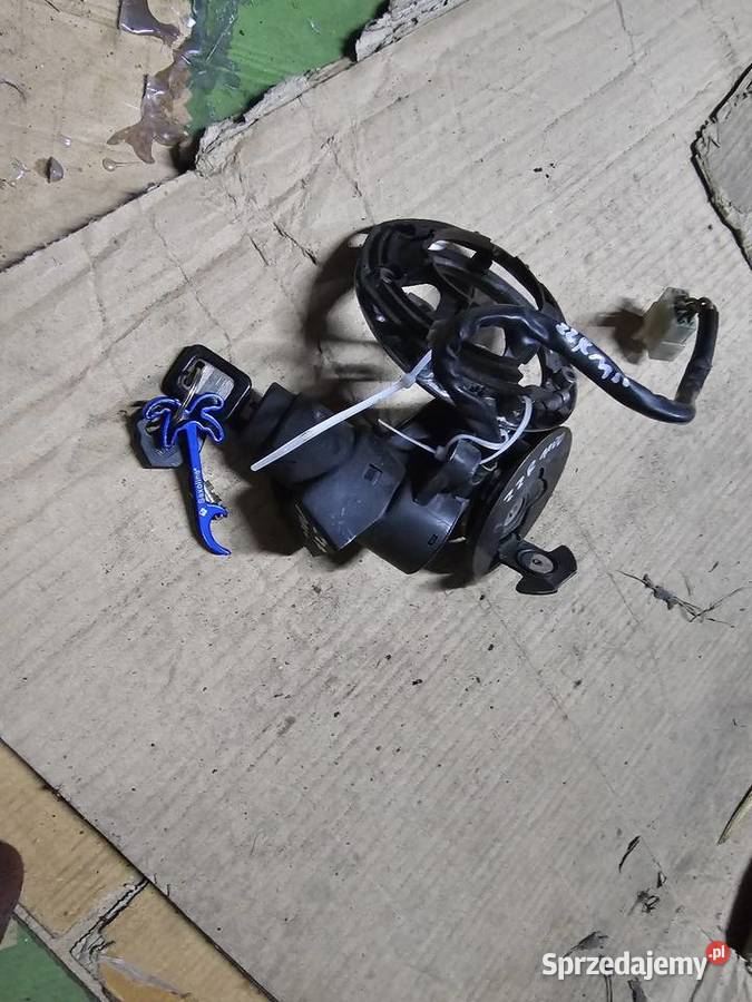 Kawasaki ZZR 1100 stacyjka korek zamek baku dolnośląskie Jelenia Góra