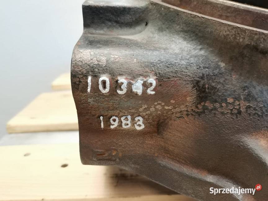 Renault Ares 630 RZ Zwrotnica Lewa 10342 Carraro