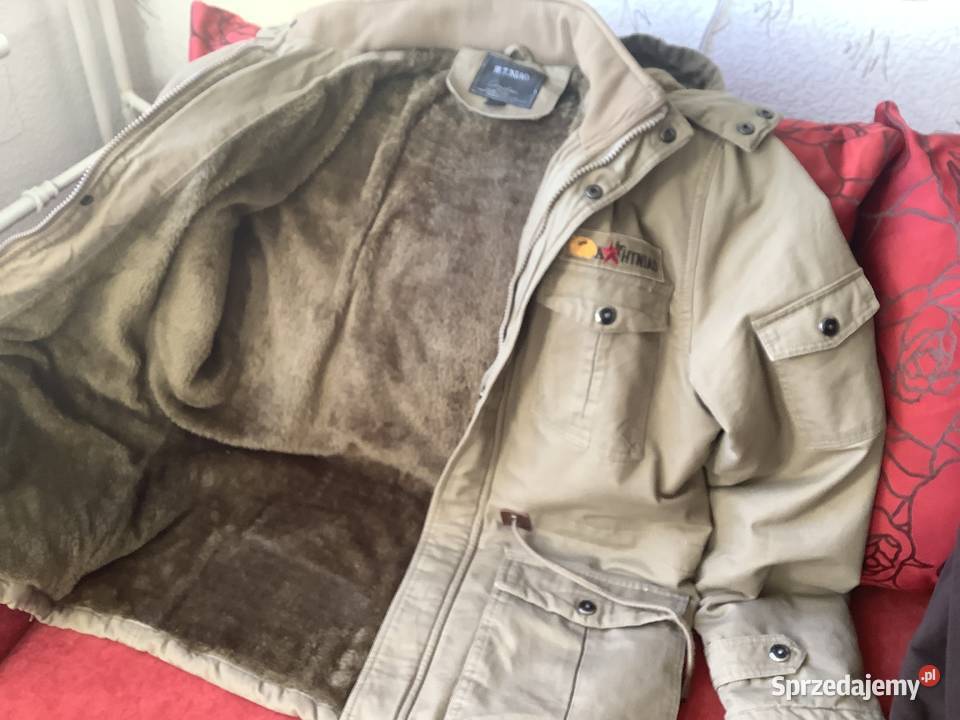 Kurtka meska ciepla z kapturem i z ciekawym