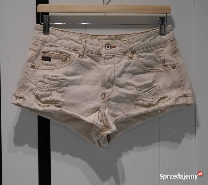 PullBear świetne spodenki dziury 34 XS Wrocław