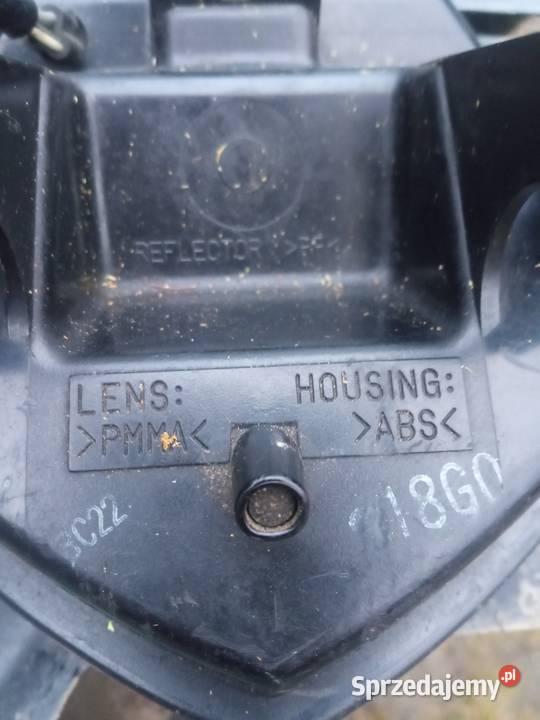 Sprzedam lampę do Suzuki Oświetlenie małopolskie