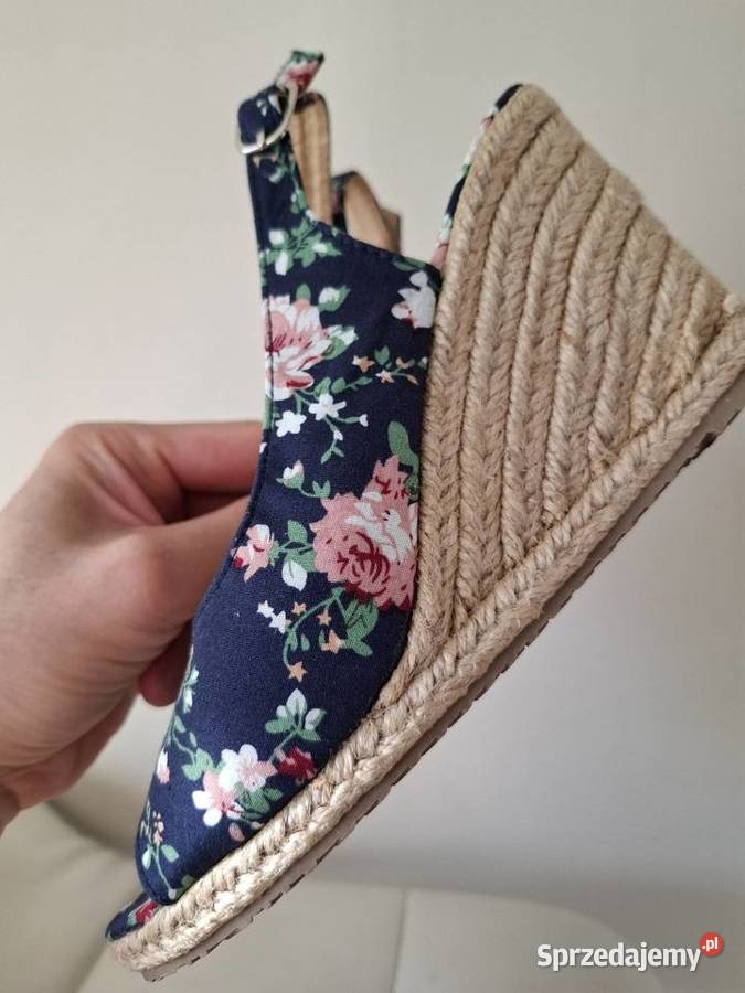 TR 38 sandały damskie koturny małopolskie