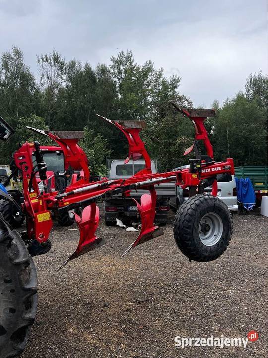 Pług Akpil Obrotowy Mix Due 3 nieuszkodzony sprzedam