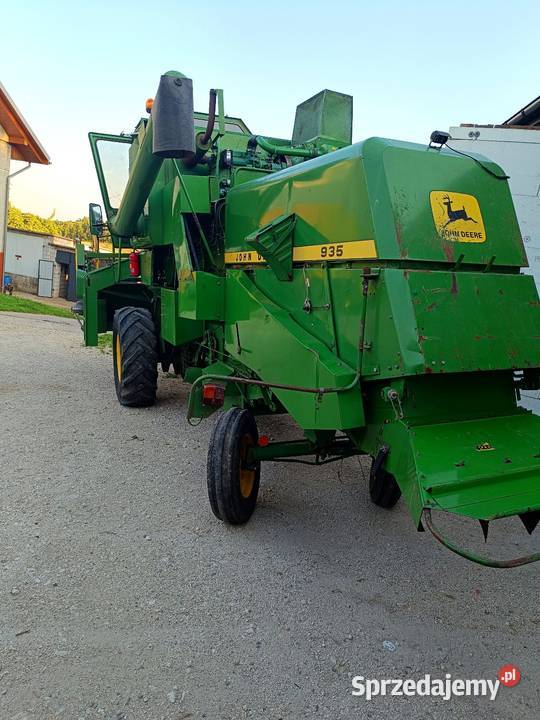 Kombajn zbożowy John Deere 935 rolnika super