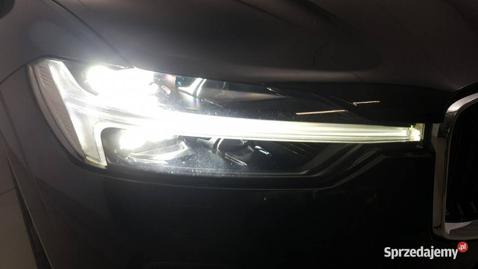 Volvo XC 60 B5 B AWD Core Z Polskie Salonu elektrycznie ustawiane fotele mazowieckie