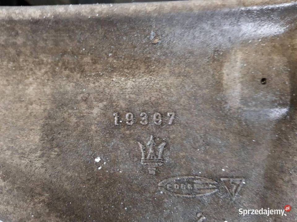 WAHACZ TYŁ LEWY MASERATI QUATTROPORTE LIFT 19397 Lipno