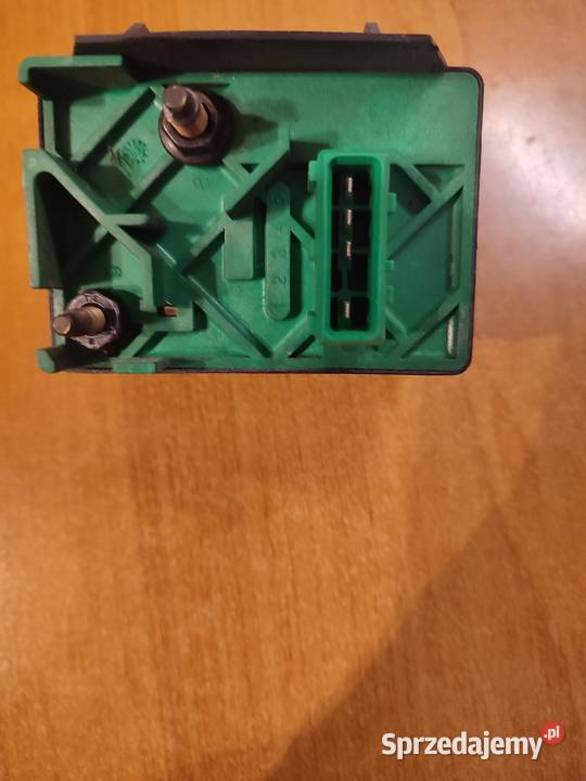 PRZEKAŹNIK ŚWIEC ŻAROWYCH HDI 9639912580 Przekaźniki