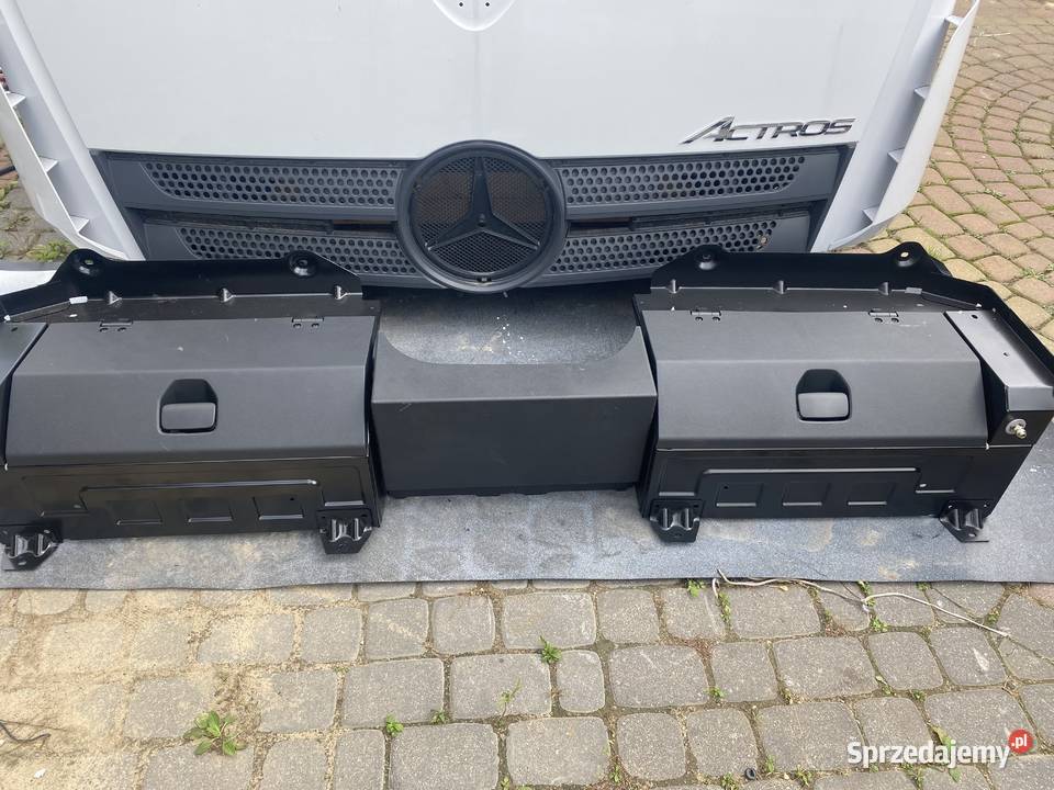 Mercedes Actros Arocs Antos Schowek box skrzynka Zgierz