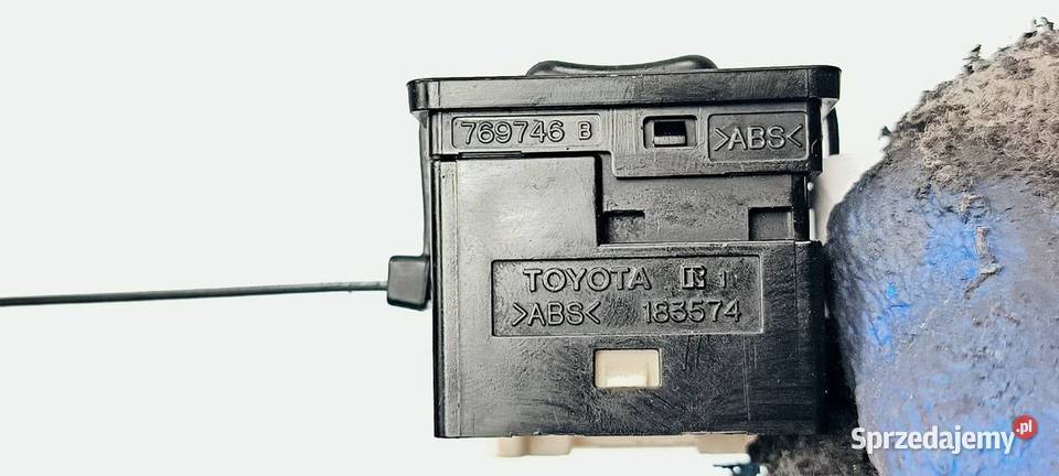 PRZYCISK TOYOTA COROLLA VERSO 769746B Lipno
