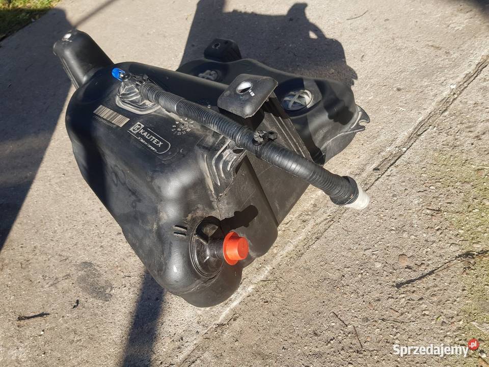 Zbiornik Pompa Adblue Passat B8 osobowe sprzedam