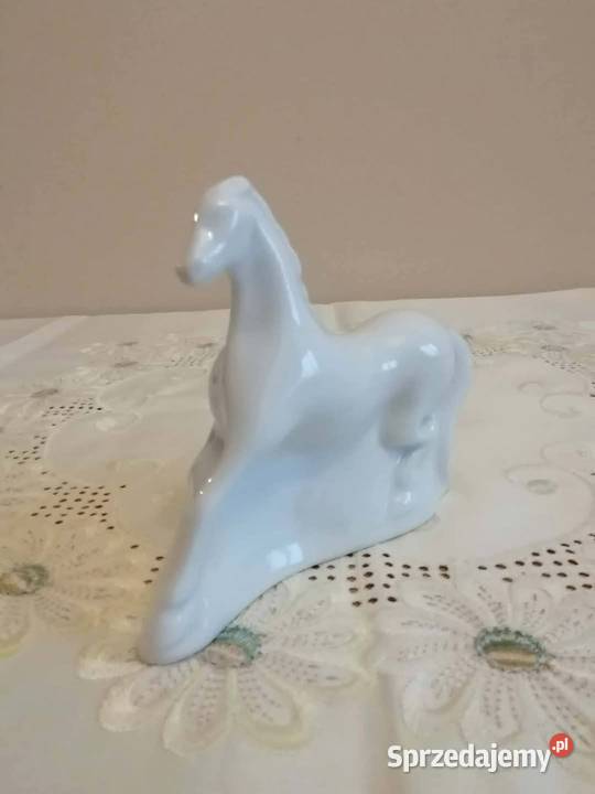 Figurka Porcelanowa Koń Książ Wałbrzych PRL