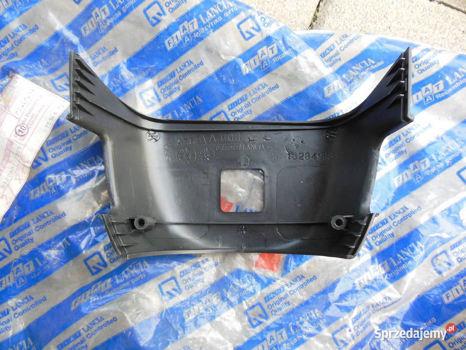 osłona kolumny kierowniczej Fiat Tipo 1995