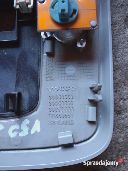 Lampka Podsufitki Przednia Panel Volvo V50 S40 opolskie Ciarka