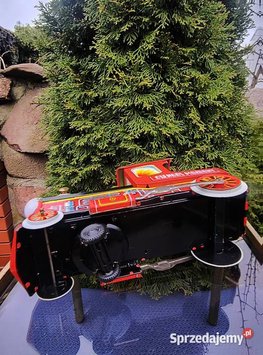 Stara lokomotywa parowóz metalowy na baterie PRL Klenica sprzedam