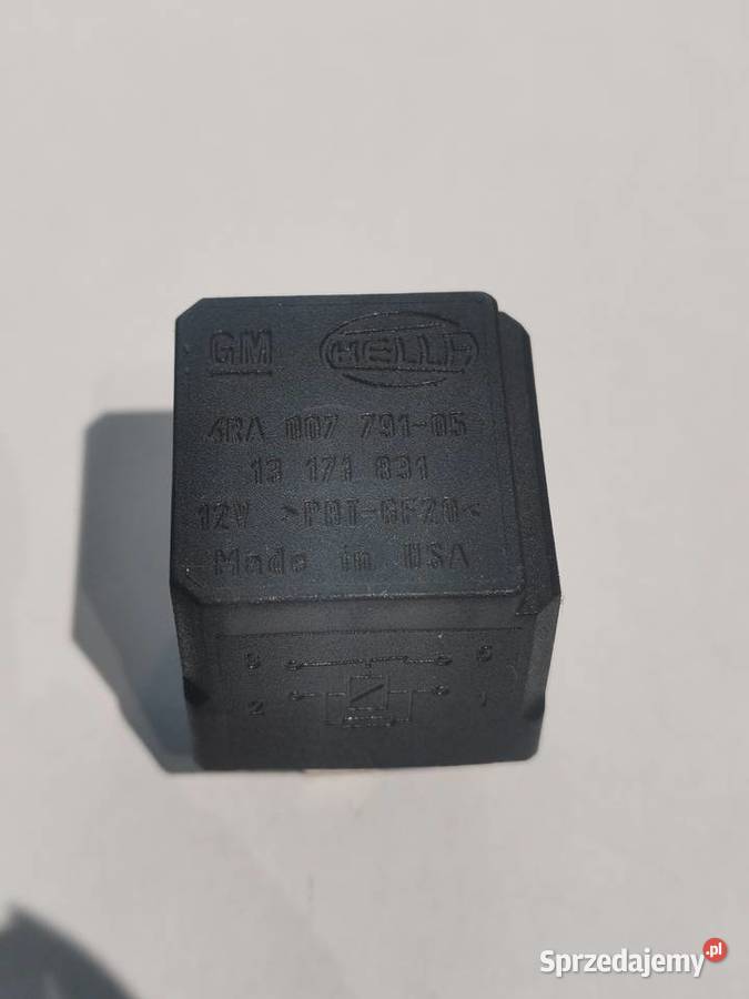 Przekaźniki Opel Astra H 13 CDTI 90 z 2006 roku Mysłowice