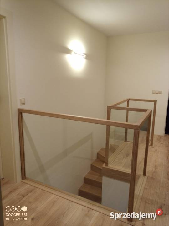 Schody balustrady drewniane
