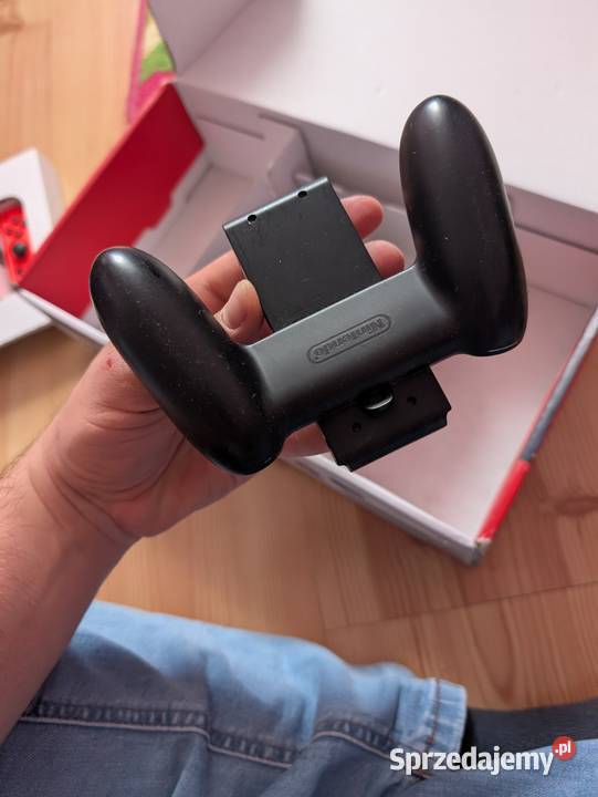 Nintendo switch zestaw sprzedam