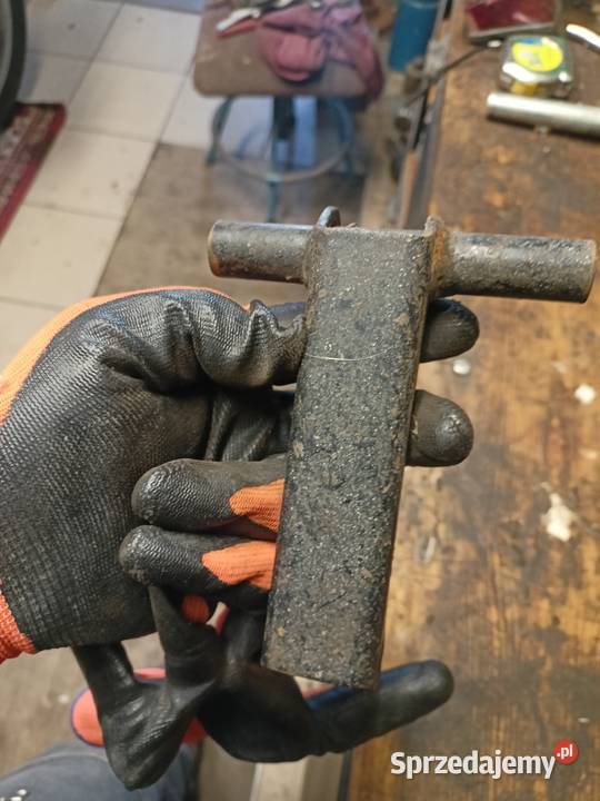 Mocowanie silnika wsk 125 wfm B1