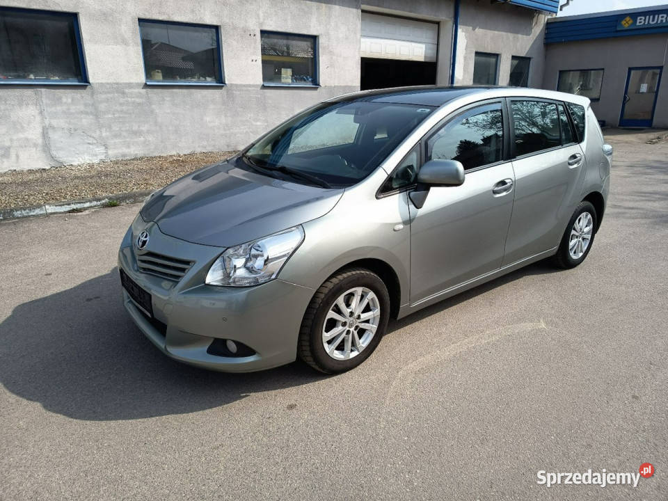 Toyota Verso Ks serwisowa bezwypadkowy 7 osób 1798cm3 Janów Lubelski