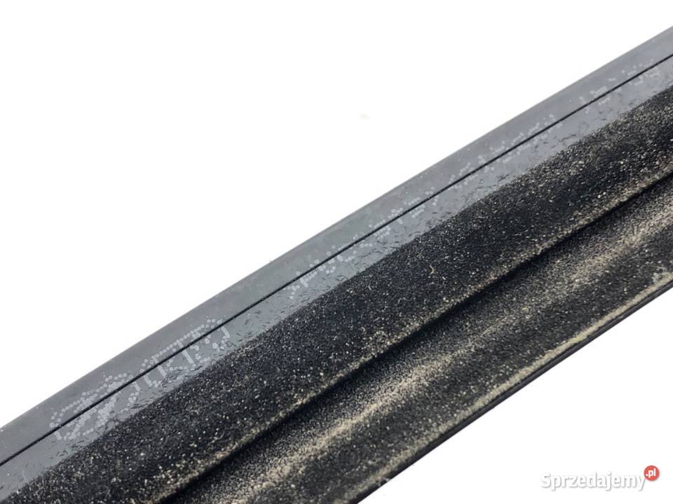 LISTWA ZGARNIAJĄCA TYŁ PRAWA KIA STONIC