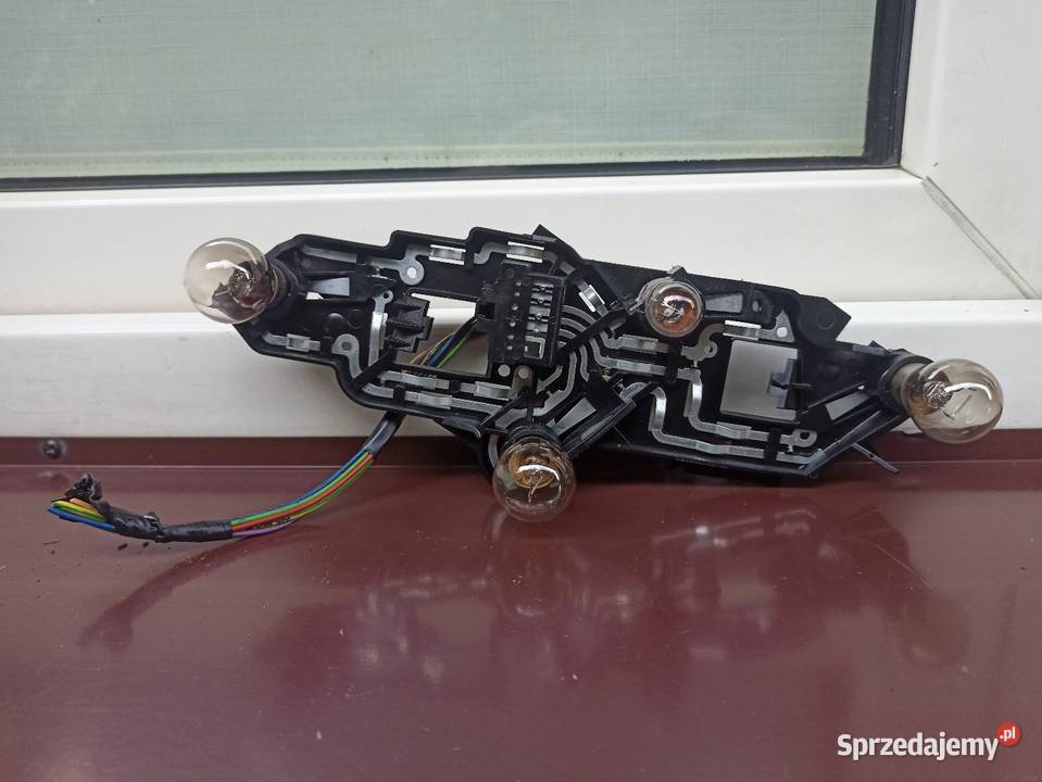 Peugeot 307 hatchback wkład oprawka lampy tył Sieradz