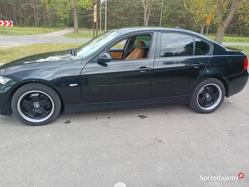 BMW E90 320i lubelskie Poniatowa sprzedam