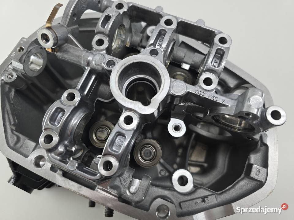 Glowica Prawa Zawory Bmw R 1250 Gs Adv Rs Łańcuchy i napinacze rozrządu Janowice