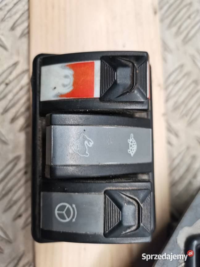 Przełącznik Claas Scorpion 9040 Rolnictwo Wilkowo