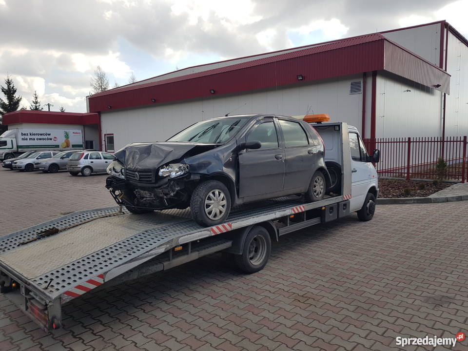 AUTOPOMOC Uniejów AUTOHOLOWANIE UNIEJÓW Transport Poddębice