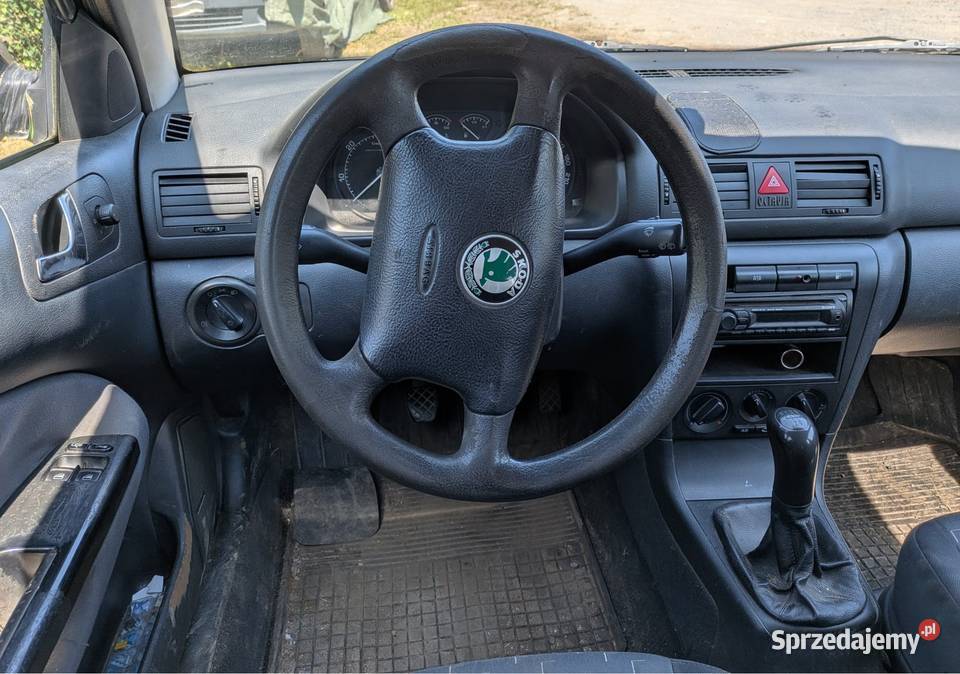 Skoda Octavia Combi 19 TDI 110 2005 Hak OC i małopolskie